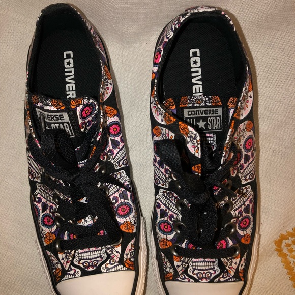 Converse Shoes - Day of the Dead sugar skull low top Converse
